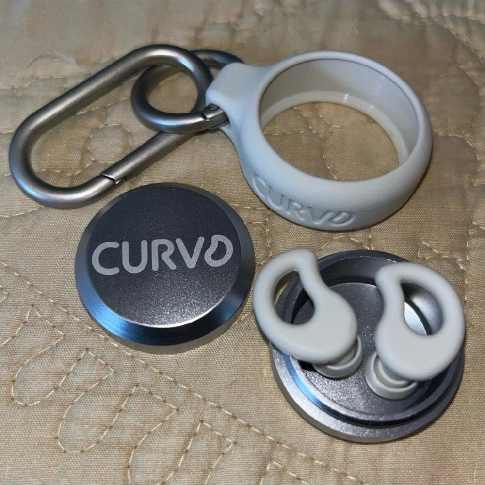 CURVD Everyday Earplugs and Case Clip